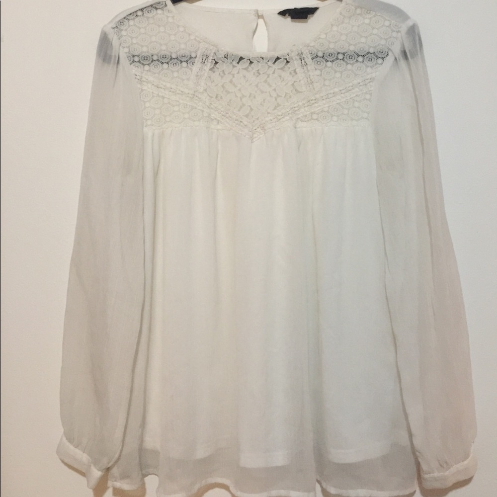 Cute, Flowy White Top